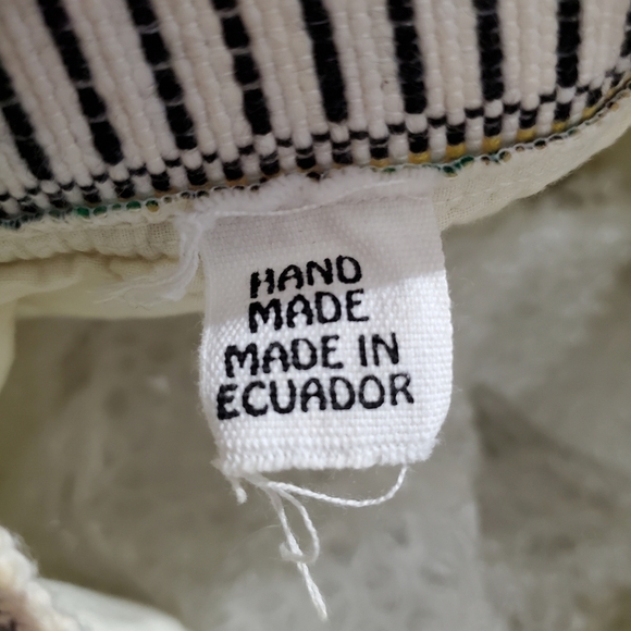 BACKPACK Pinzon Artesanias Handwoven Textile Colorful Backpack - Picture 3 of 3